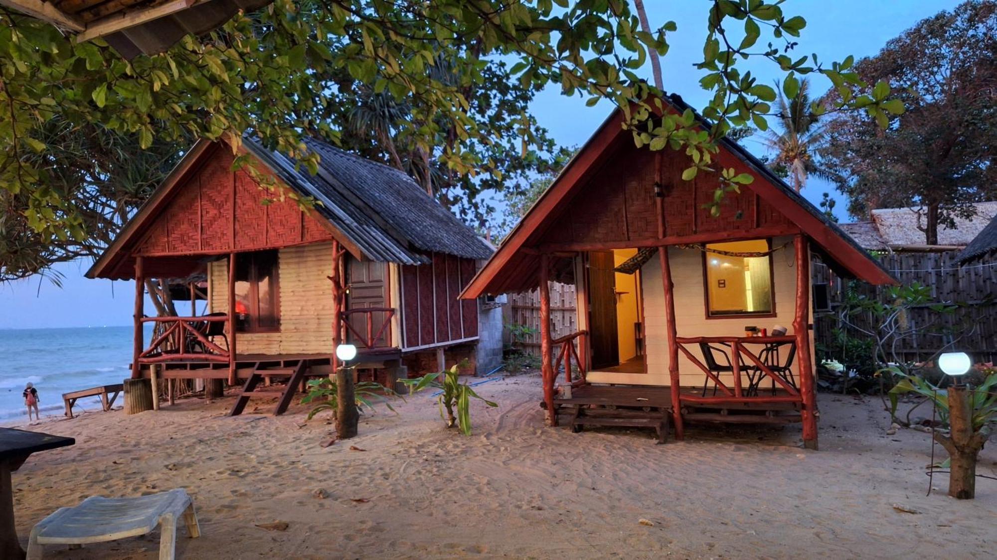Breizh Cape Beach Bungalows Ko Lanta Buitenkant foto