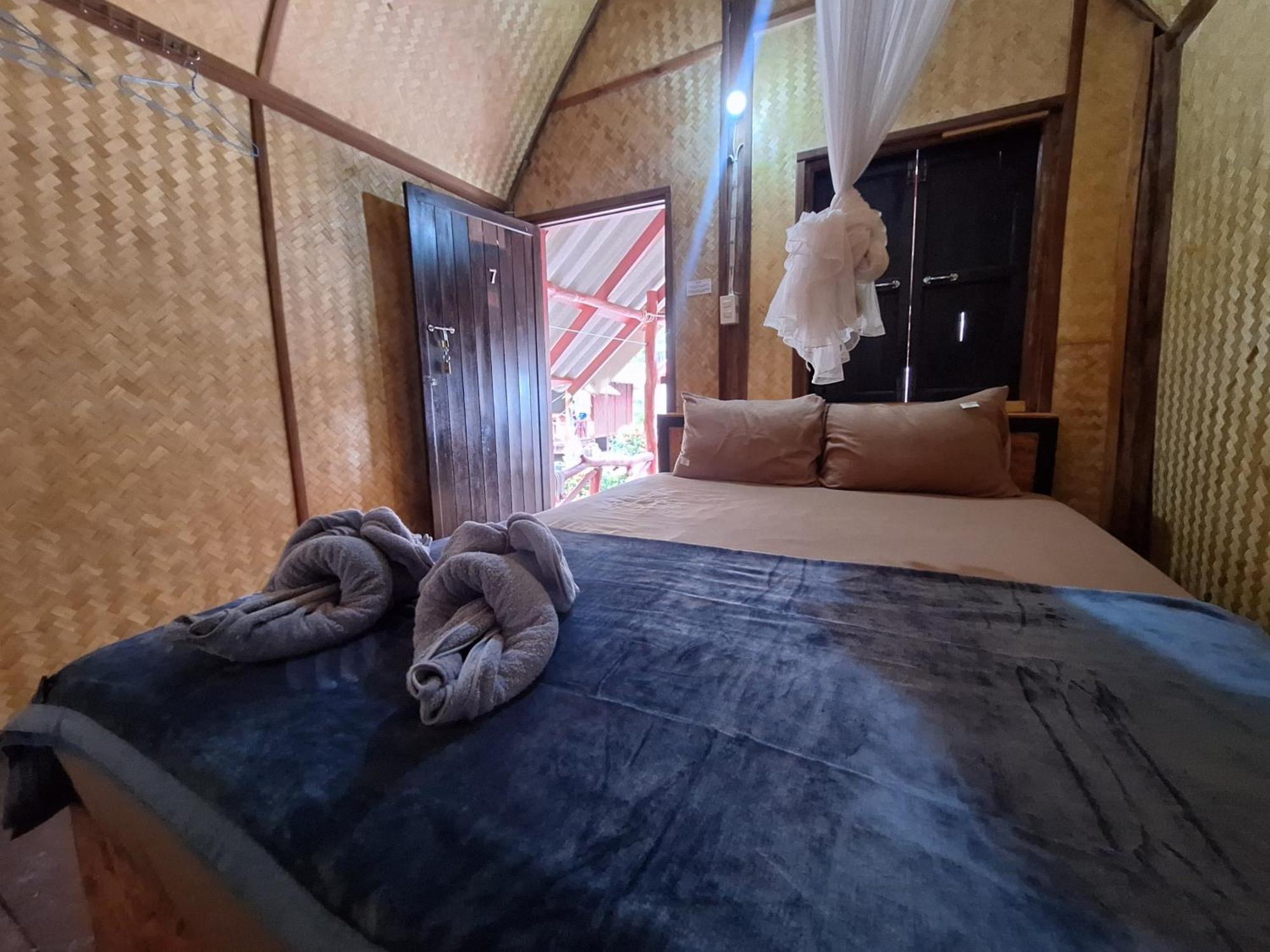 Breizh Cape Beach Bungalows Ko Lanta Buitenkant foto